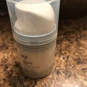 No 7 Beautiful Skin hot cloth cleaner New